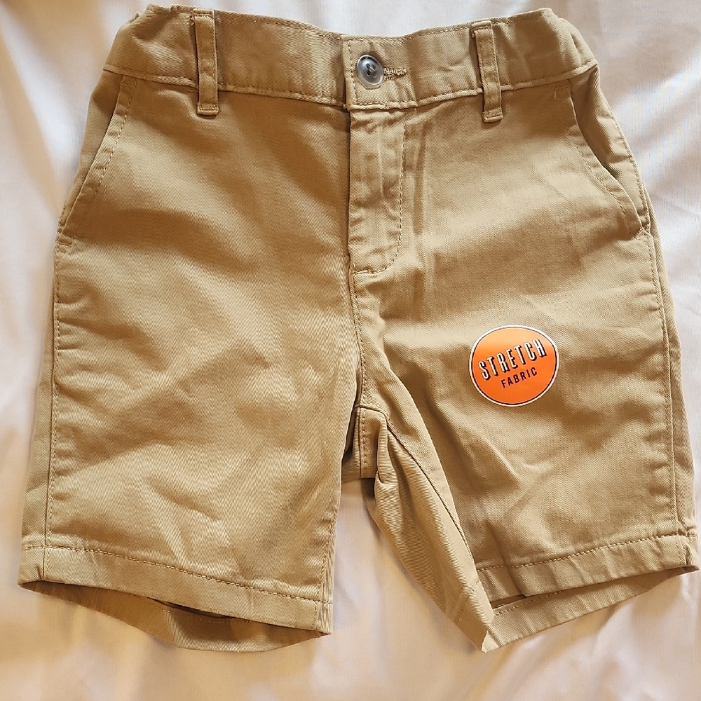 Boy's Beige Shorts, New, Size 5